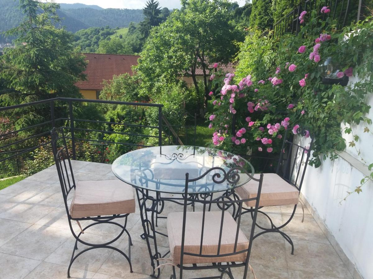 Apartment Spirii House